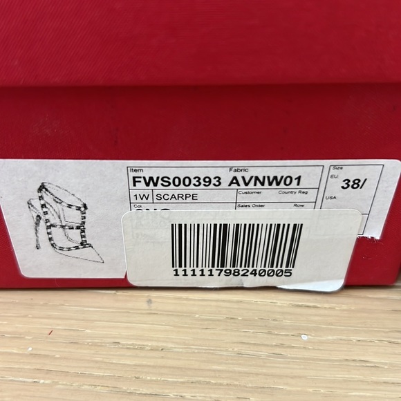 NWT Valentino Patent Rockstud Caged Pump - black patent - 38.5 - Picture 8 of 8